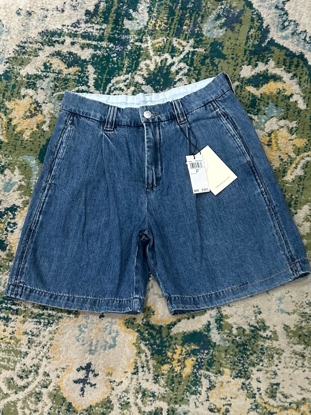 NEW $128 CURRENT/ELLIOTT size 27 4 High rise mom jean denim shorts pleated front